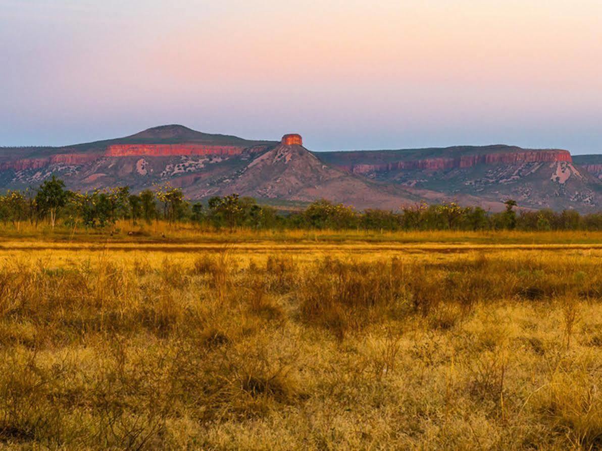 Wunan House Bed and Breakfast Kununurra Eksteriør billede